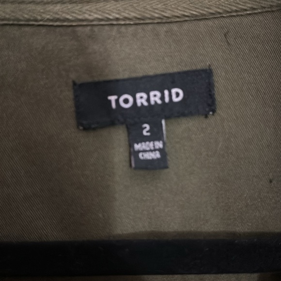 Torrid size 2x two-toned jacket - Picture 2 of 8